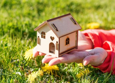 House on hand